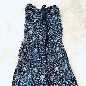 Black and gold strapless dress